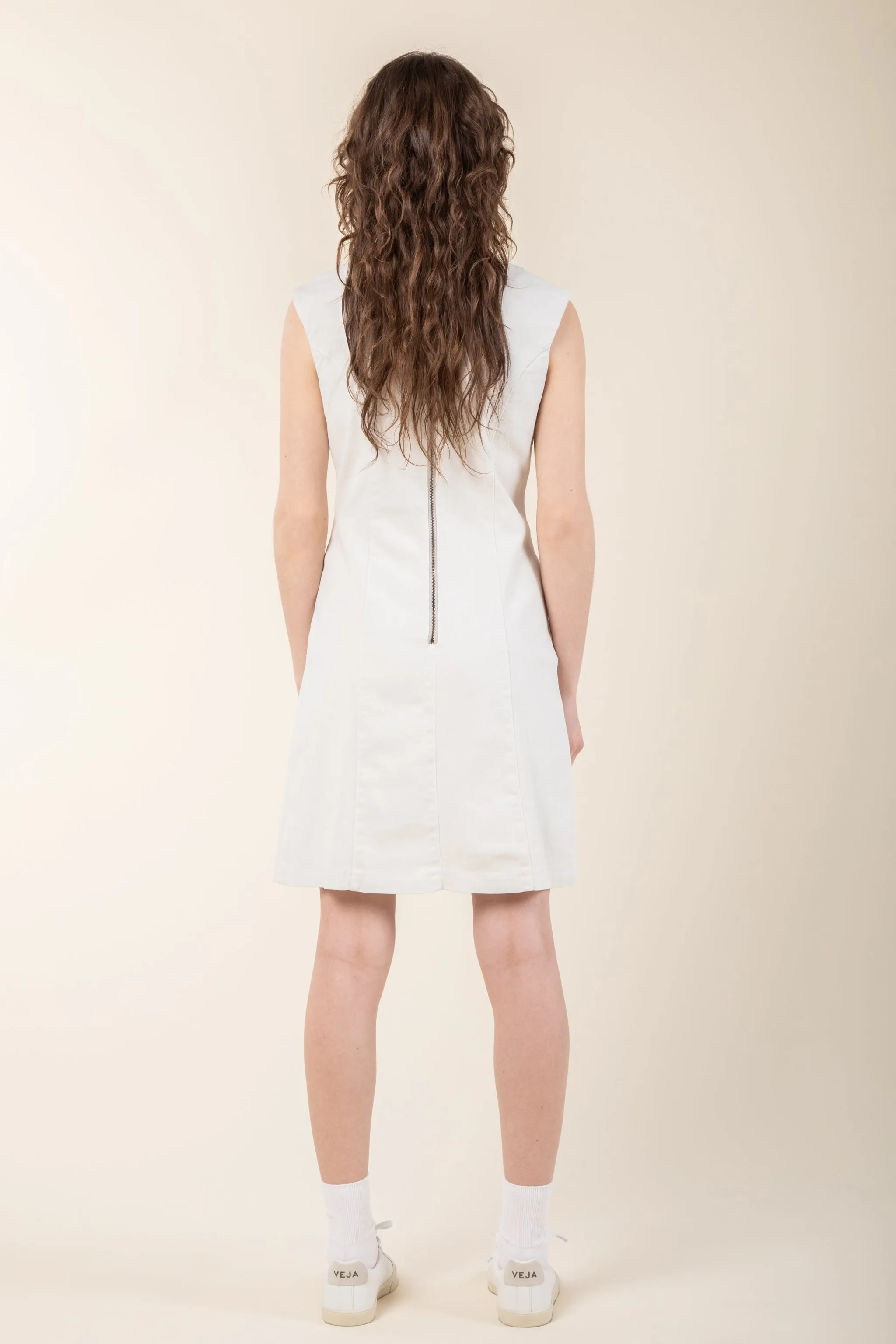 Feel Form Dress in Oyster