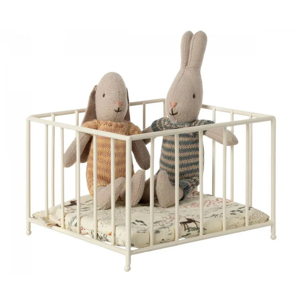 Maileg micro playpen