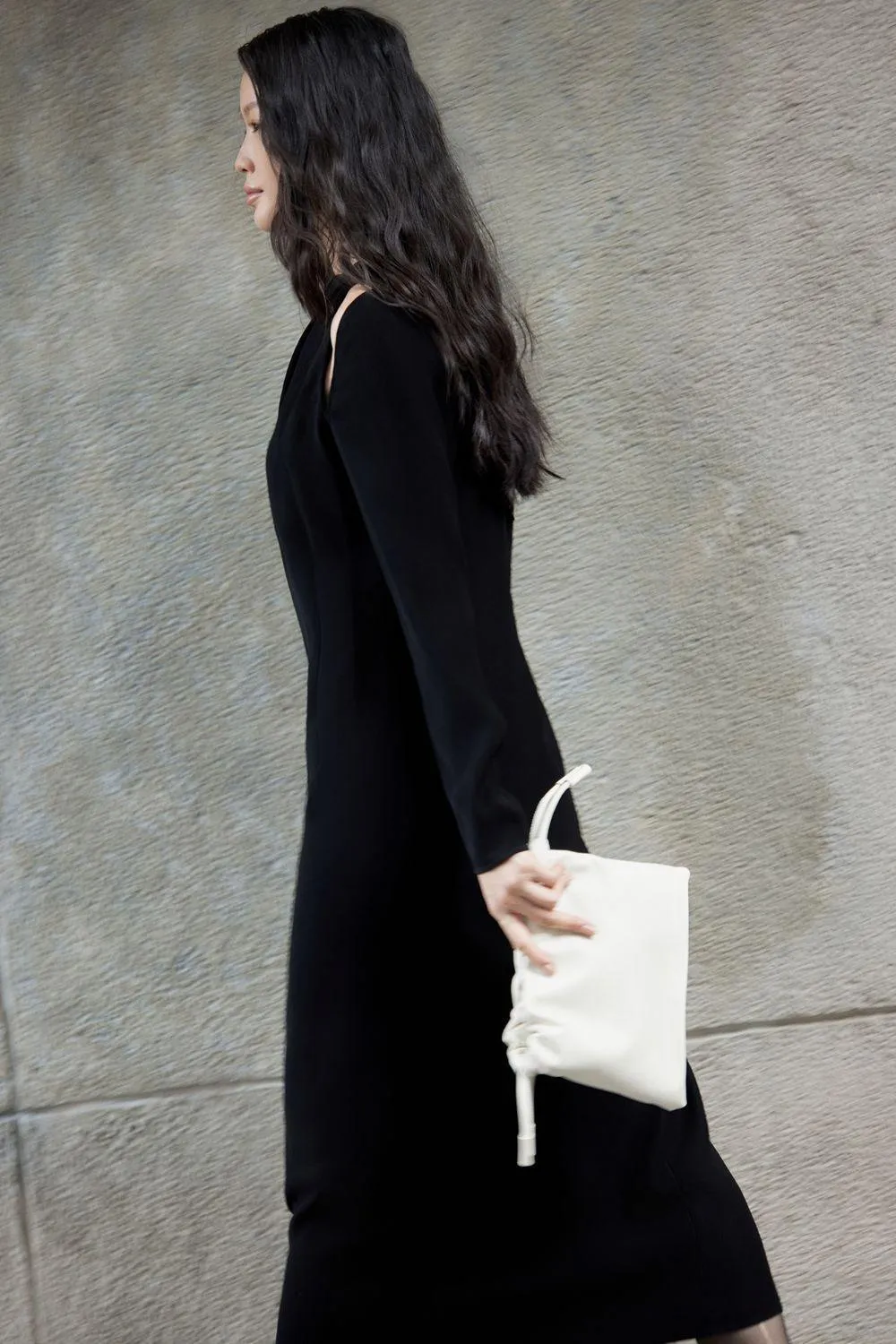 Mayes Straight Round Neck Crepe Midi Dress